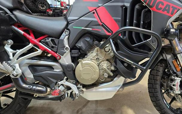 2021 Ducati Multistrada V4S Aviator Grey / Alloy Wheels