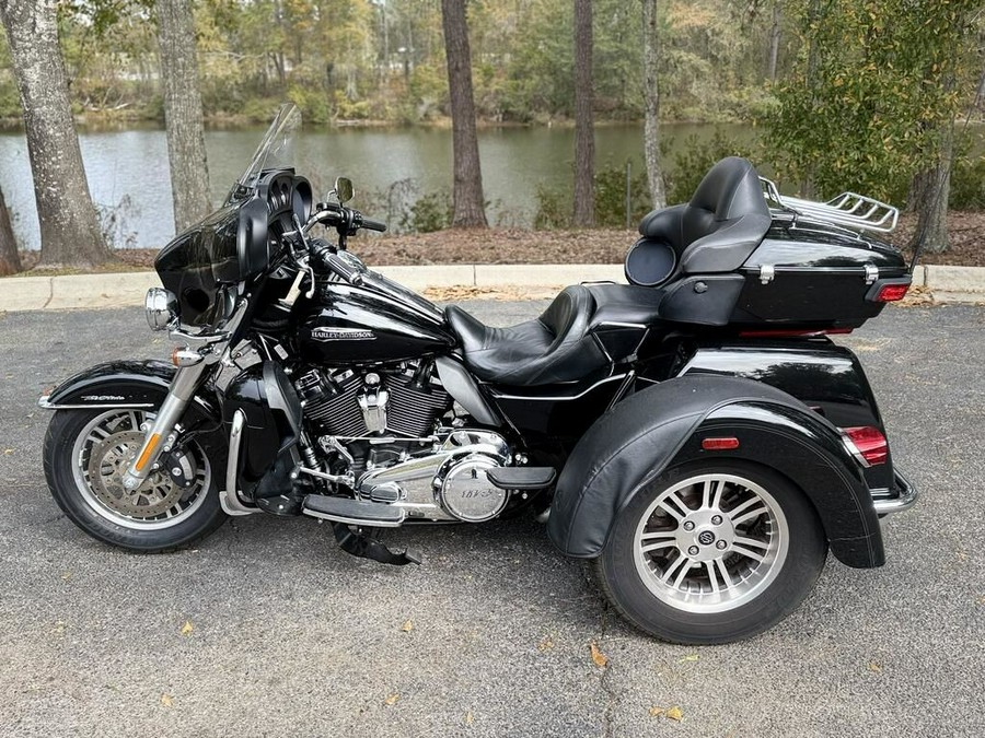 FLHTCUTG 2019 Tri Glide® Ultra