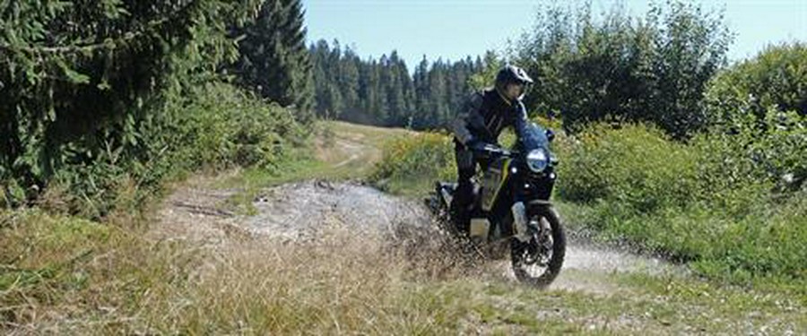 2027 Husqvarna Norden 901