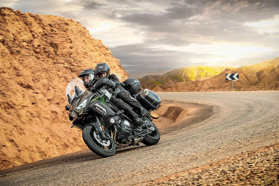 2023 Kawasaki Versys 1000 SE LT+