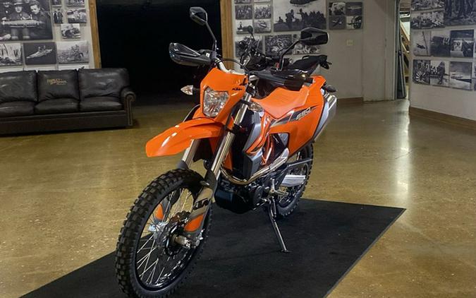 2024 KTM 690 Enduro R