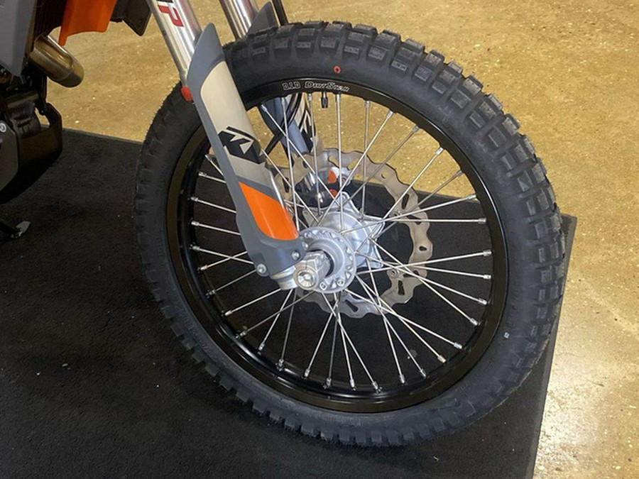 2024 KTM 690 Enduro R