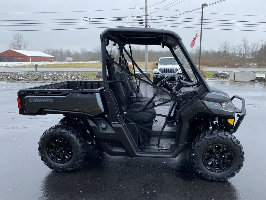 2024 Can-Am® Defender XT HD7