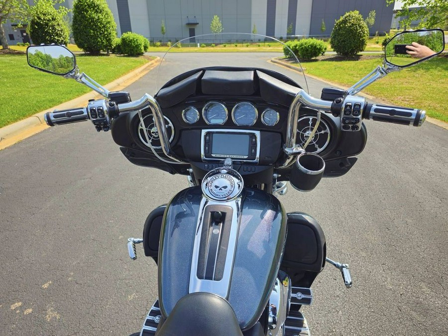 2015 Harley-Davidson® FLHTCUTG - Tri-Glide® Ultra