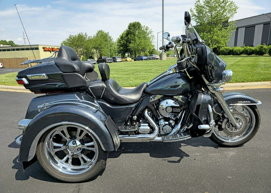 2015 Harley-Davidson® FLHTCUTG - Tri-Glide® Ultra