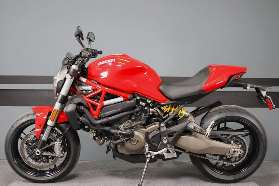 2017 Ducati Monster 821 Red