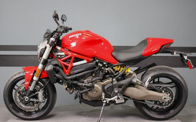 2017 Ducati Monster 821 Red