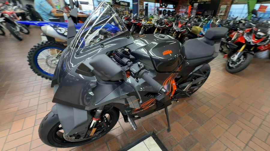 2026 KTM 990 RC R