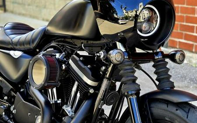 2016 Harley-Davidson® XL883N - Sportster® Iron 883™