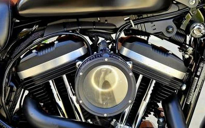 2016 Harley-Davidson® XL883N - Sportster® Iron 883™