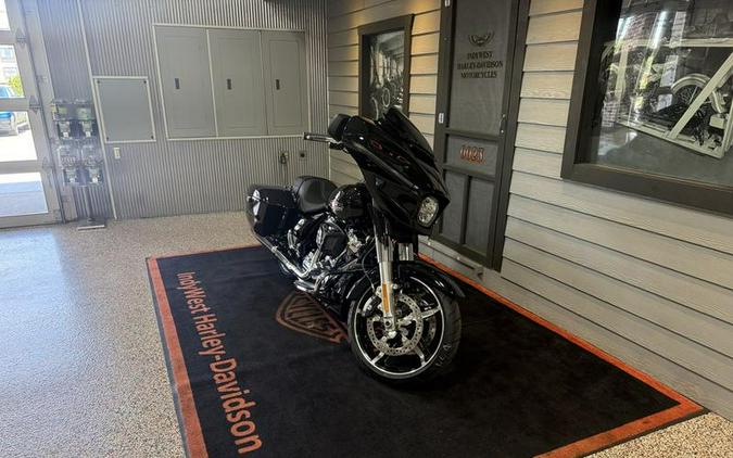 2026 Harley-Davidson® FLHX - Street Glide®