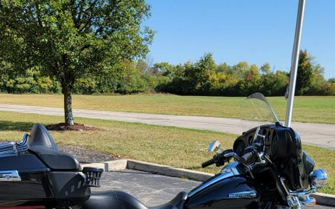 2018 Harley-Davidson Electra Glide Ultra Classic Black Tempest