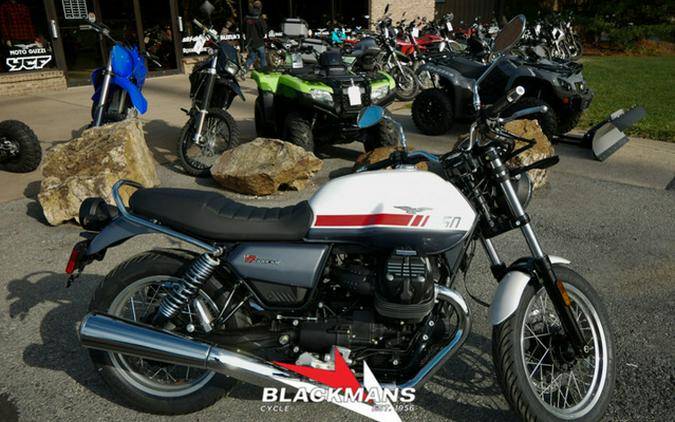 2023 Moto Guzzi V7 Special