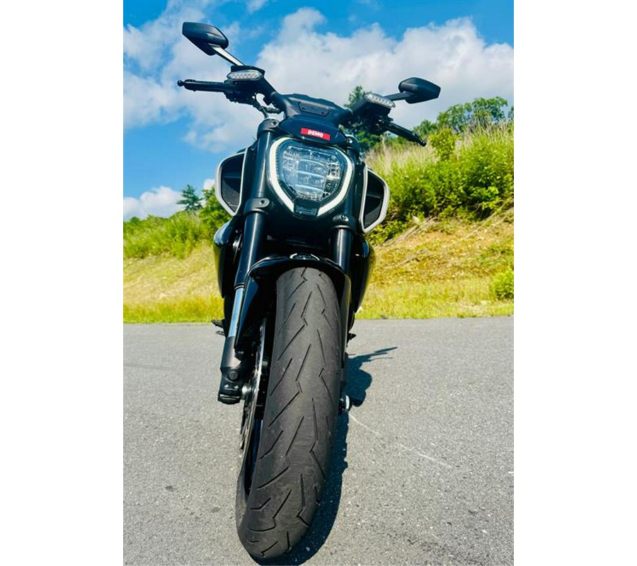 2024 Ducati Diavel V4