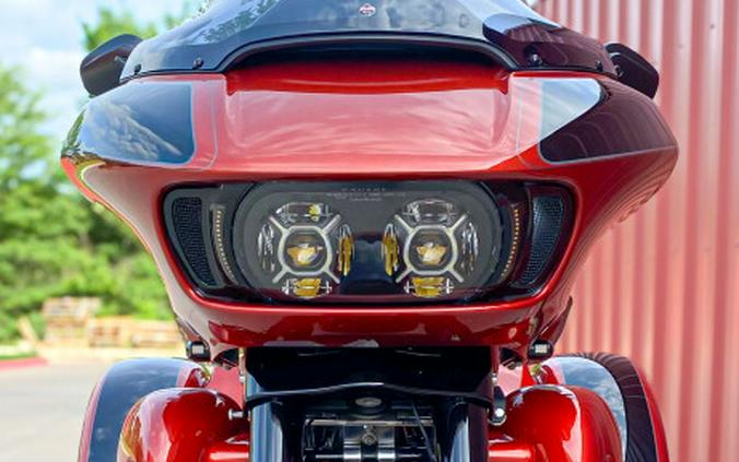 2025 Harley-Davidson Tri Glide Ultra Whiskey Fire - Black Finish