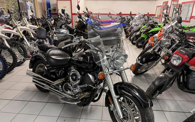 2004 Yamaha V Star 1100 Classic