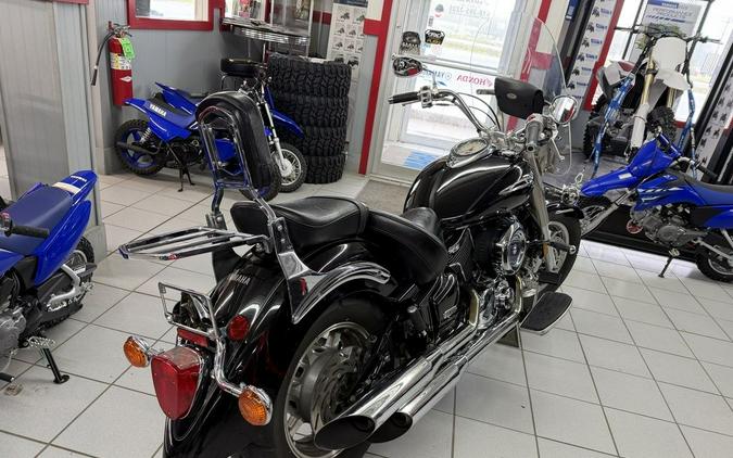 2004 Yamaha V Star 1100 Classic