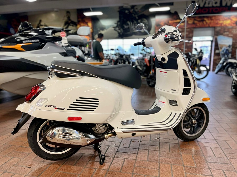 2024 Vespa GTS Super 300