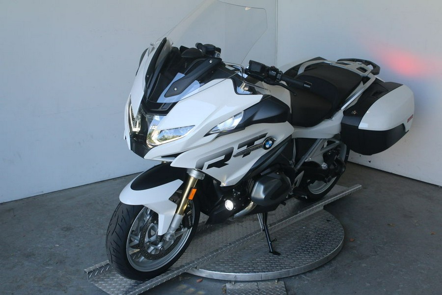 2024 BMW R 1250 RT Alpine White 3