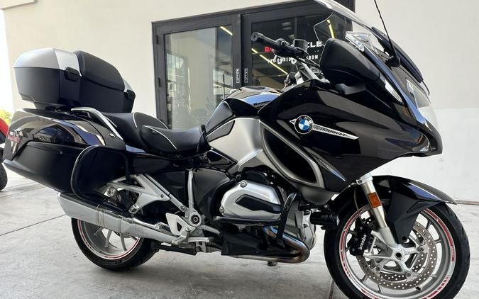 2016 BMW R 1200 RT Ebony Metallic