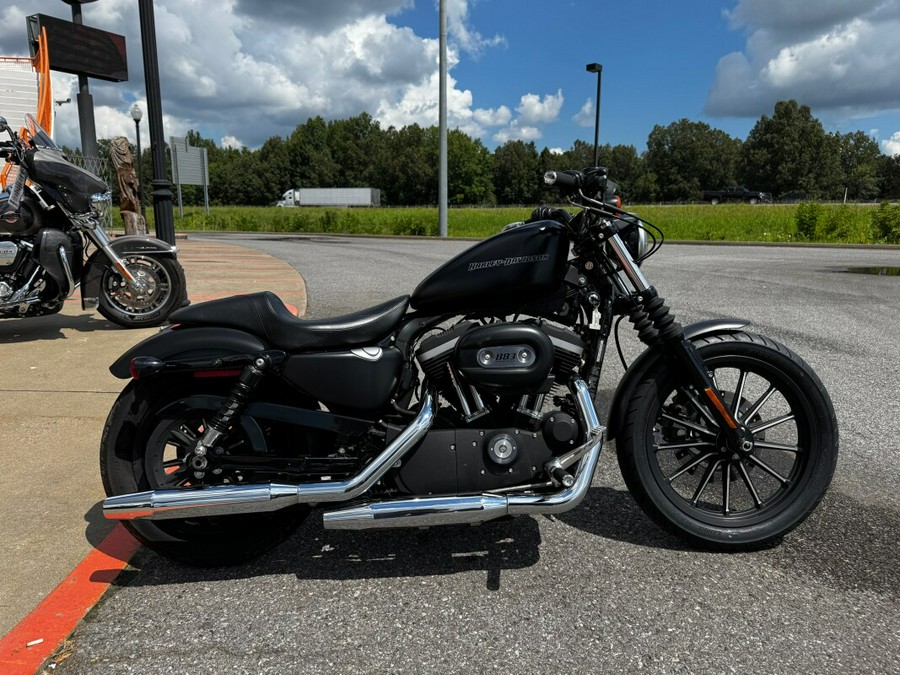 2010 Harley-Davidson® Iron 883™ Black Denim