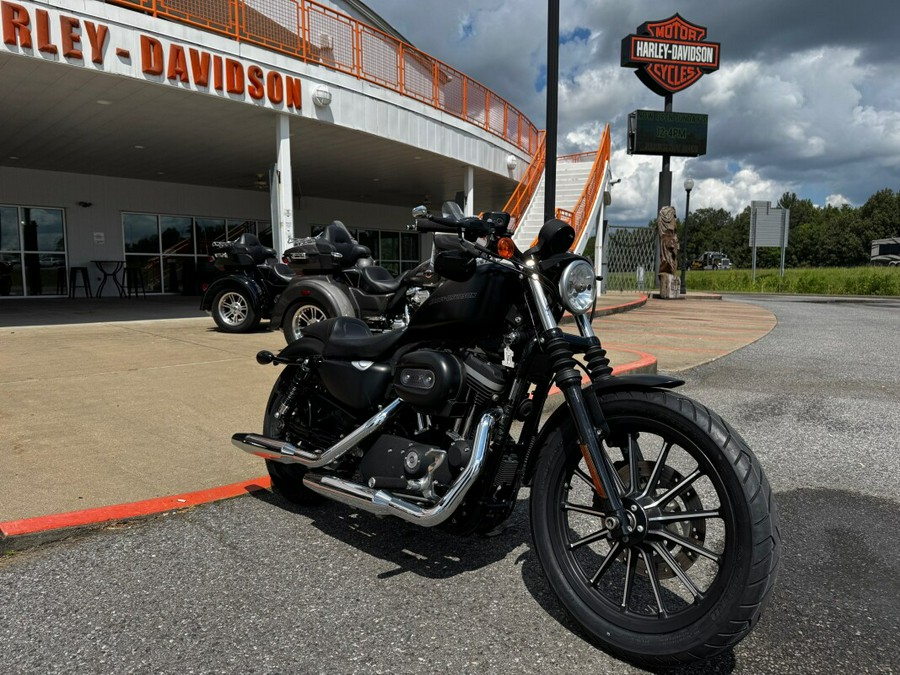 2010 Harley-Davidson® Iron 883™ Black Denim
