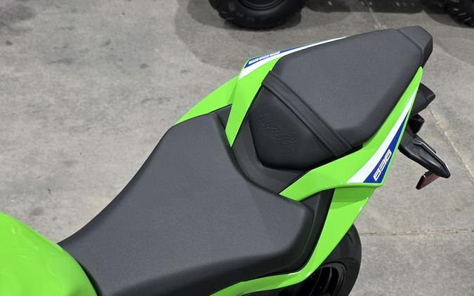 2026 Kawasaki Ninja® ZX™-6R ABS