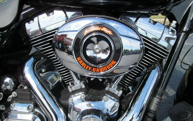 2013 Harley-Davidson FLHRC - Road King Classic
