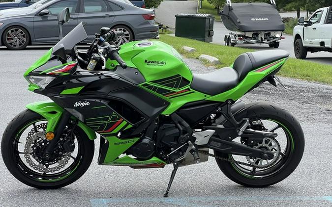 2024 Kawasaki Ninja 650 KRT Edition ABS