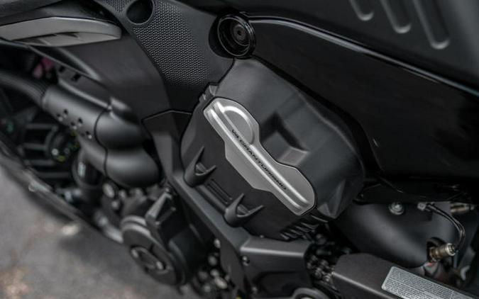 2024 Ducati Diavel V4 Black