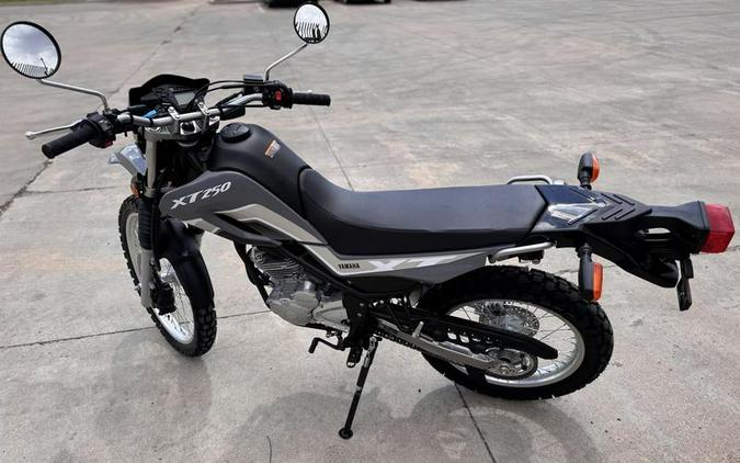 2025 Yamaha XT250