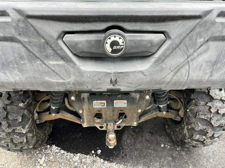 2017 Can-Am Defender MAX DPS HD8