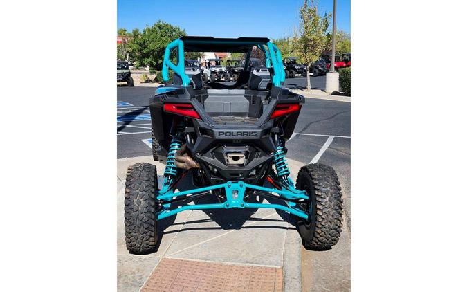 2025 Polaris RZR PRO R 4 ULT - BLACK CRYSTAL / RAD GREEN Ultimate