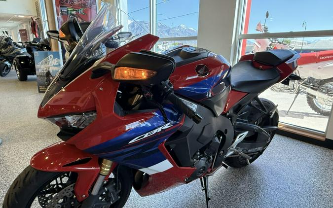 2024 Honda CBR1000RR ABS CBR1000RAR