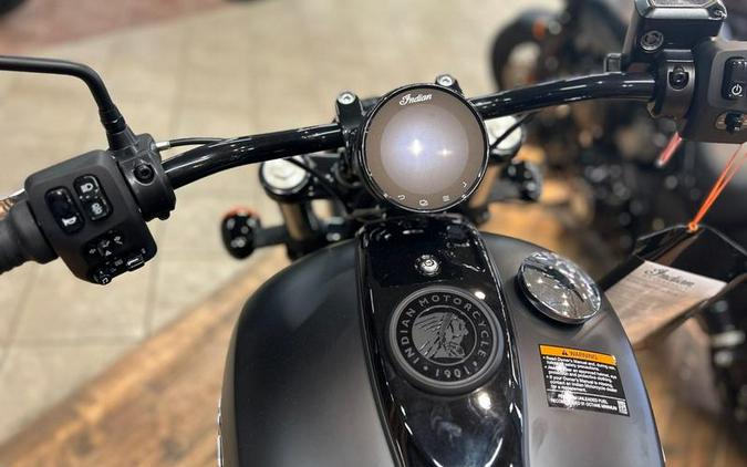 2023 Indian Motorcycle® Chief® Bobber Dark Horse® Black Smoke