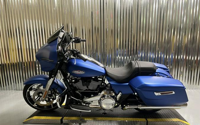 2026 Harley-Davidson FLHX - Street Glide