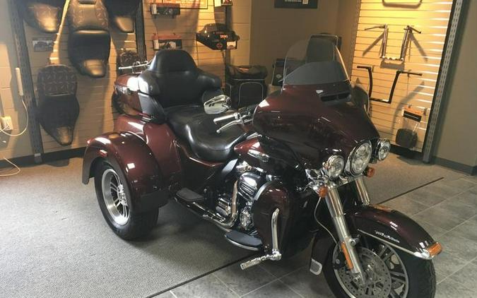 2019 Harley-Davidson® FLHTCUTG - Tri Glide® Ultra