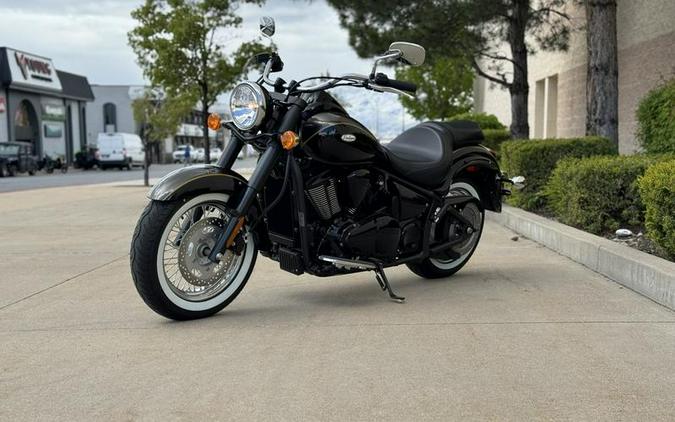 2023 Kawasaki Vulcan® 900 Classic