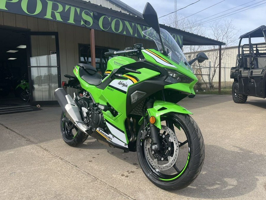 2025 Kawasaki Ninja® 500 KRT Edition SE ABS