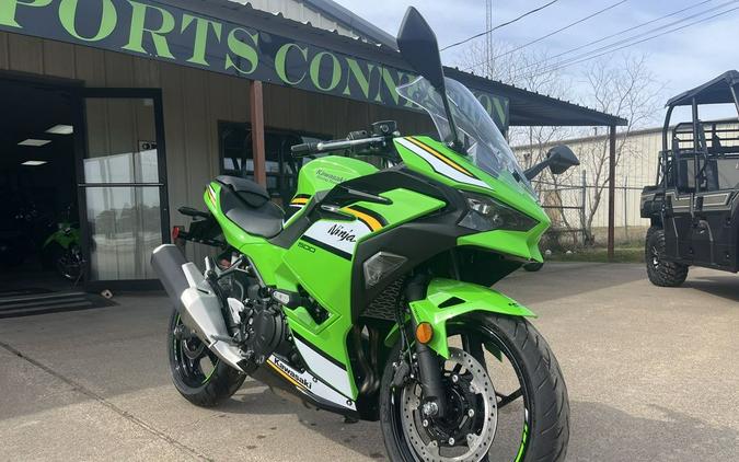 2025 Kawasaki Ninja® 500 KRT Edition SE ABS