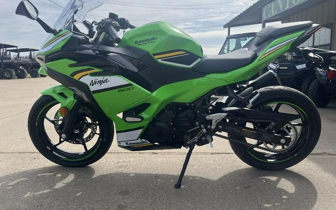 2025 Kawasaki Ninja® 500 KRT Edition SE ABS