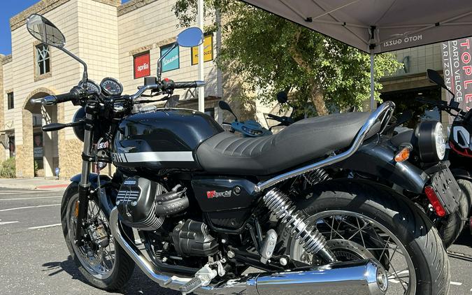 2025 Moto Guzzi V7 Special