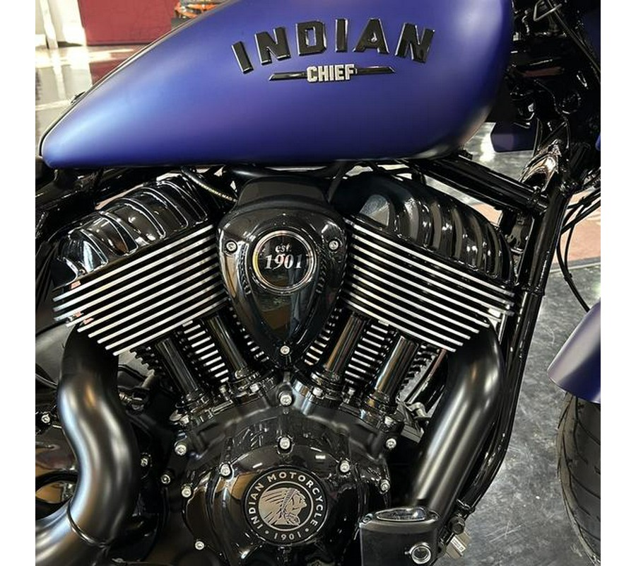 2023 Indian Motorcycle® Sport Chief Icon Spirit Blue Smoke