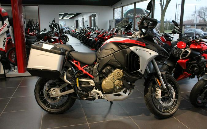 2024 Ducati Multistrada V4 Rally Adventure Travel & Radar