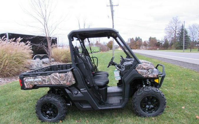 2024 Can-Am® Defender XT HD7 Wildland Camo