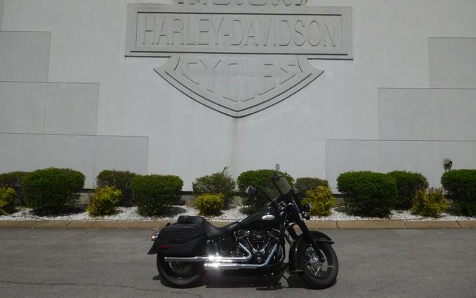 2021 Harley-Davidson Heritage Classic 114 Vivid Black