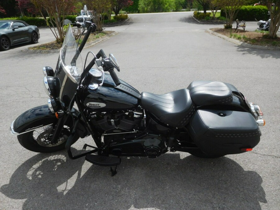 2021 Harley-Davidson Heritage Classic 114 Vivid Black