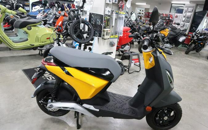 2023 Piaggio Piaggio 1 Active