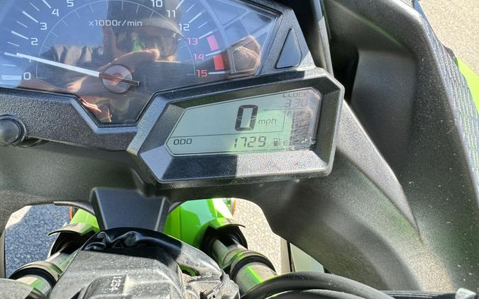 2014 Kawasaki Ninja® 300 SE