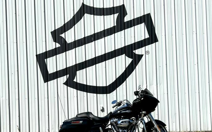 2023 Harley-Davidson® Road Glide® Vivid Black